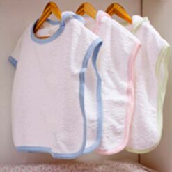 PONCHITOS DE TOALLA CON CAPUCHA MARCA: SUEÑOLANDIACÓDIGO: BNDUPON