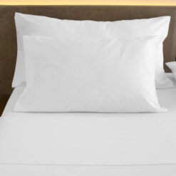 FUNDAS DE ALMOHADAS PREMIUM HOTEL 180 HILOS</br> <font color="grey", font size="1">MARCA: ARCO IRIS</font>