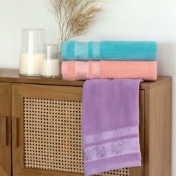 TOALLA ROSTRO JAQUARD 50 X 80 CM 450 GR</br> <font color="grey", font size="1">MARCA: ARCO IRIS</br>CÓDIGO: AITOAE</font>